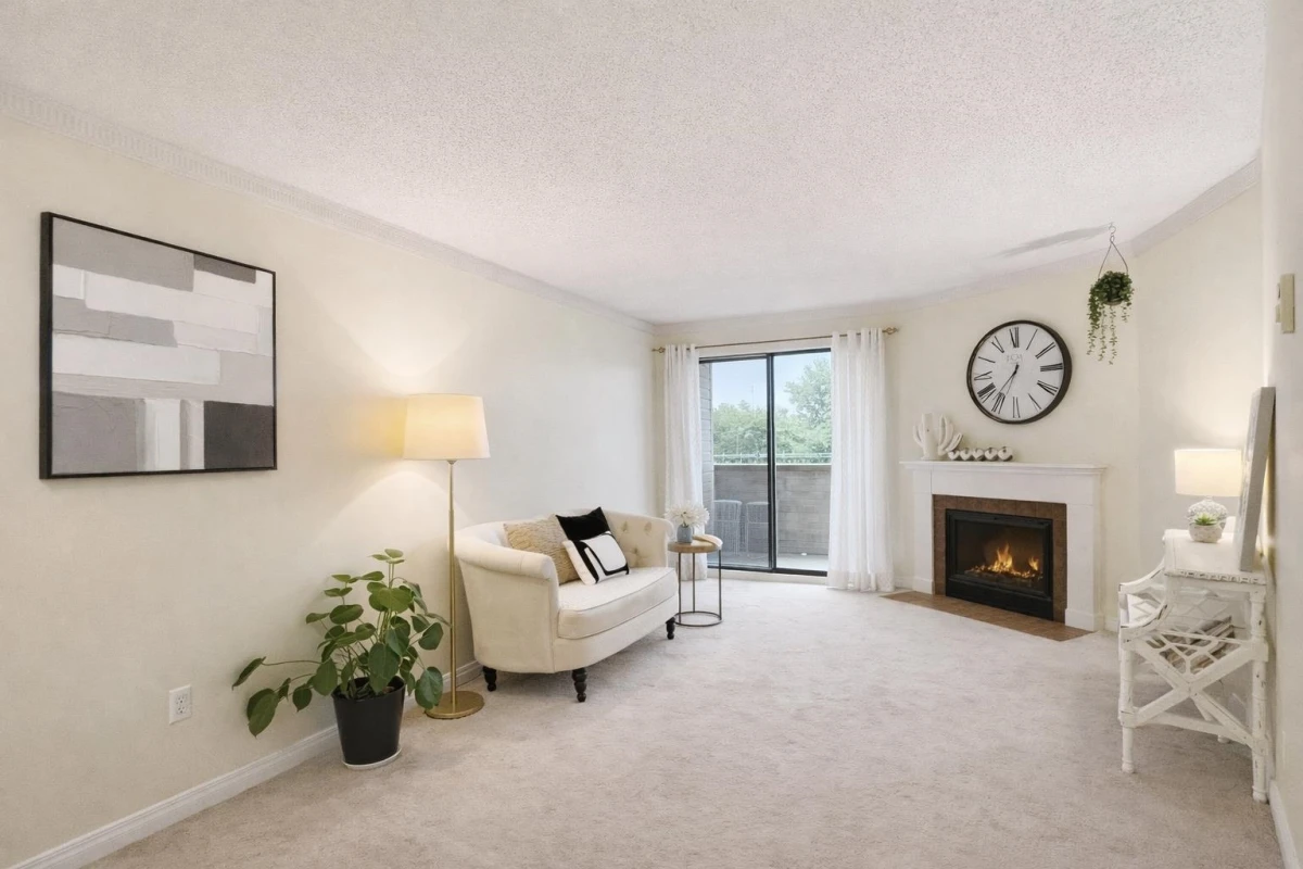 Family Room Photo of 312 615 North Road, Coquitlam, BC