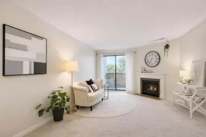 312 615 North Road, Coquitlam, BC, Coquitlam — Apartment/Condo for sale