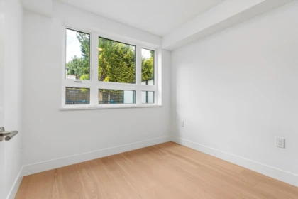 Office / Den Photo of 122 578 W 24 Avenue, Vancouver, BC