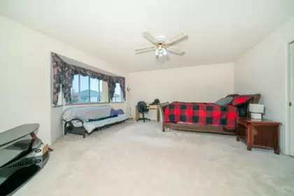 Loft / Bonus Room Photo of 9072 Briar Road, Burnaby, BC