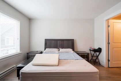 Basement Recreation Room Photo of 18 6089 144 Street, Surrey, BC
