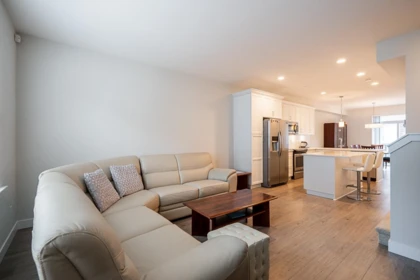 18 6089 144 Street, Surrey, BC, Surrey — Townhouse for sale