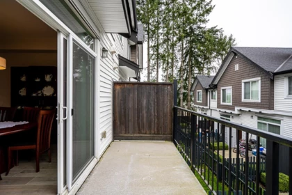 Office / Den Photo of 18 6089 144 Street, Surrey, BC