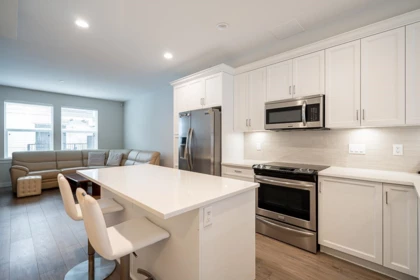 Primary Bathroom Photo of 18 6089 144 Street, Surrey, BC