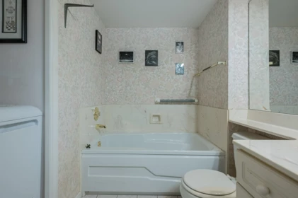 Hallway Photo of 103 5776 200 Street, Langley, BC