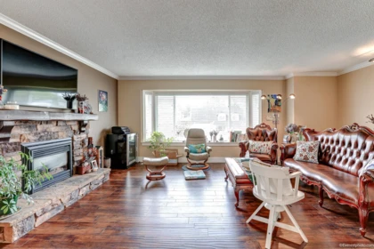 2064 156a Street, Surrey, BC, Surrey — Single Family Residence for sale