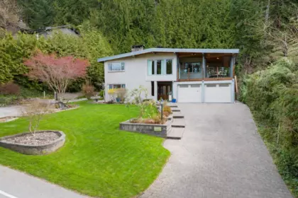 257 Bayview Road, Lions Bay, BC, Lions Bay — Single Family Residence for sale