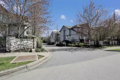 46 8726 159 Street, Surrey, BC, Surrey — Townhouse for sale