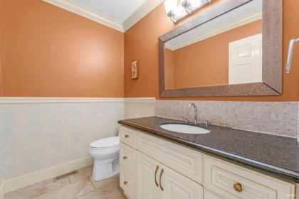 Guest Bathroom Photo of 2930 145a Street, Surrey, BC