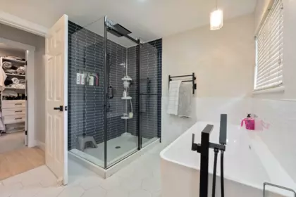 Guest Bathroom Photo of 43 16655 64 Avenue, Surrey, BC