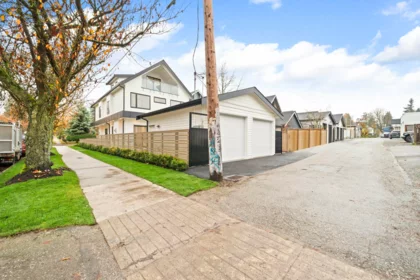 Outdoor Kitchen Photo of 2965 Glen Drive, Vancouver, BC