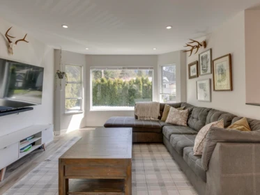 41873 Faith Road, Brackendale, BC, Brackendale — Single Family Residence for sale