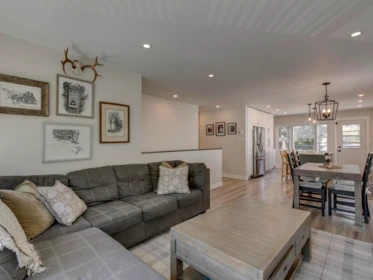 Kitchen Island Photo of 41873 Faith Road, Brackendale, BC