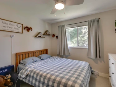 Laundry Room Photo of 41873 Faith Road, Brackendale, BC