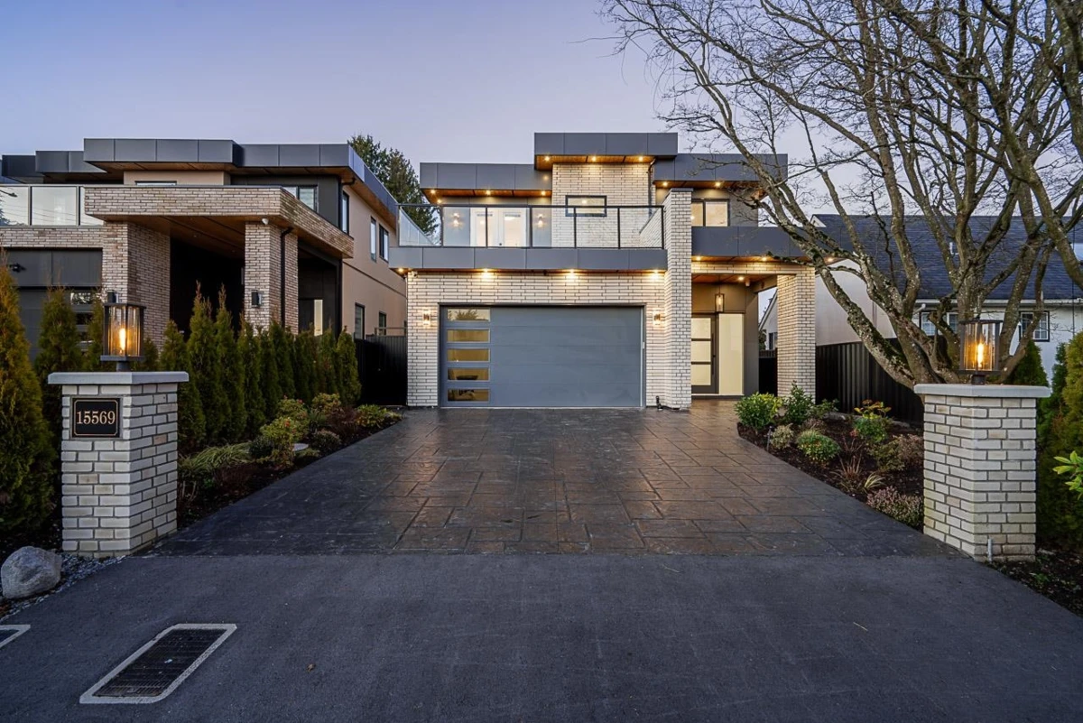 Exterior Rear Photo of 15569 Oxenham Avenue, White Rock, BC