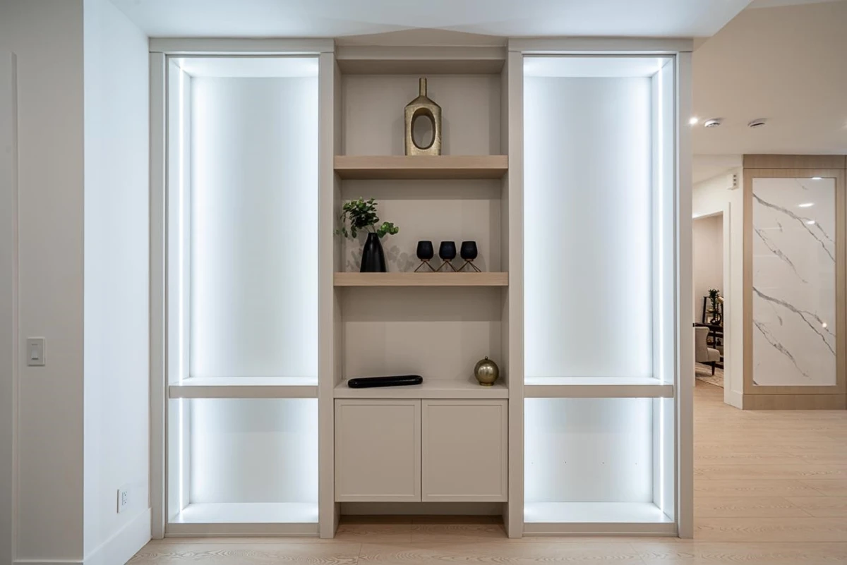 Family Room Photo of 15569 Oxenham Avenue, White Rock, BC