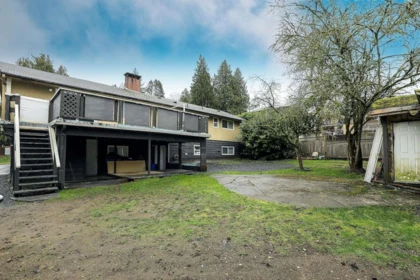 Hot Tub / Spa Photo of 10055 122 Street, Surrey, BC