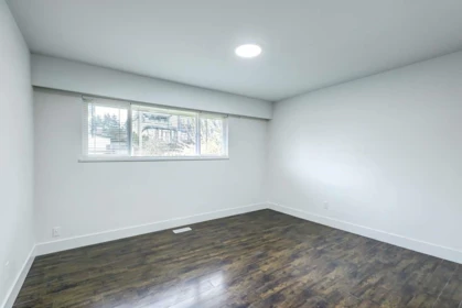 Powder Room Photo of 10055 122 Street, Surrey, BC