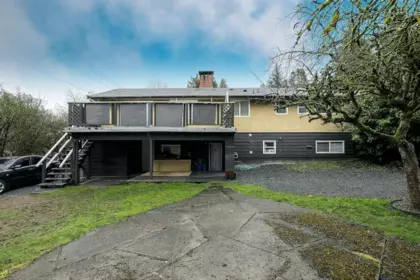 Swimming Pool Photo of 10055 122 Street, Surrey, BC
