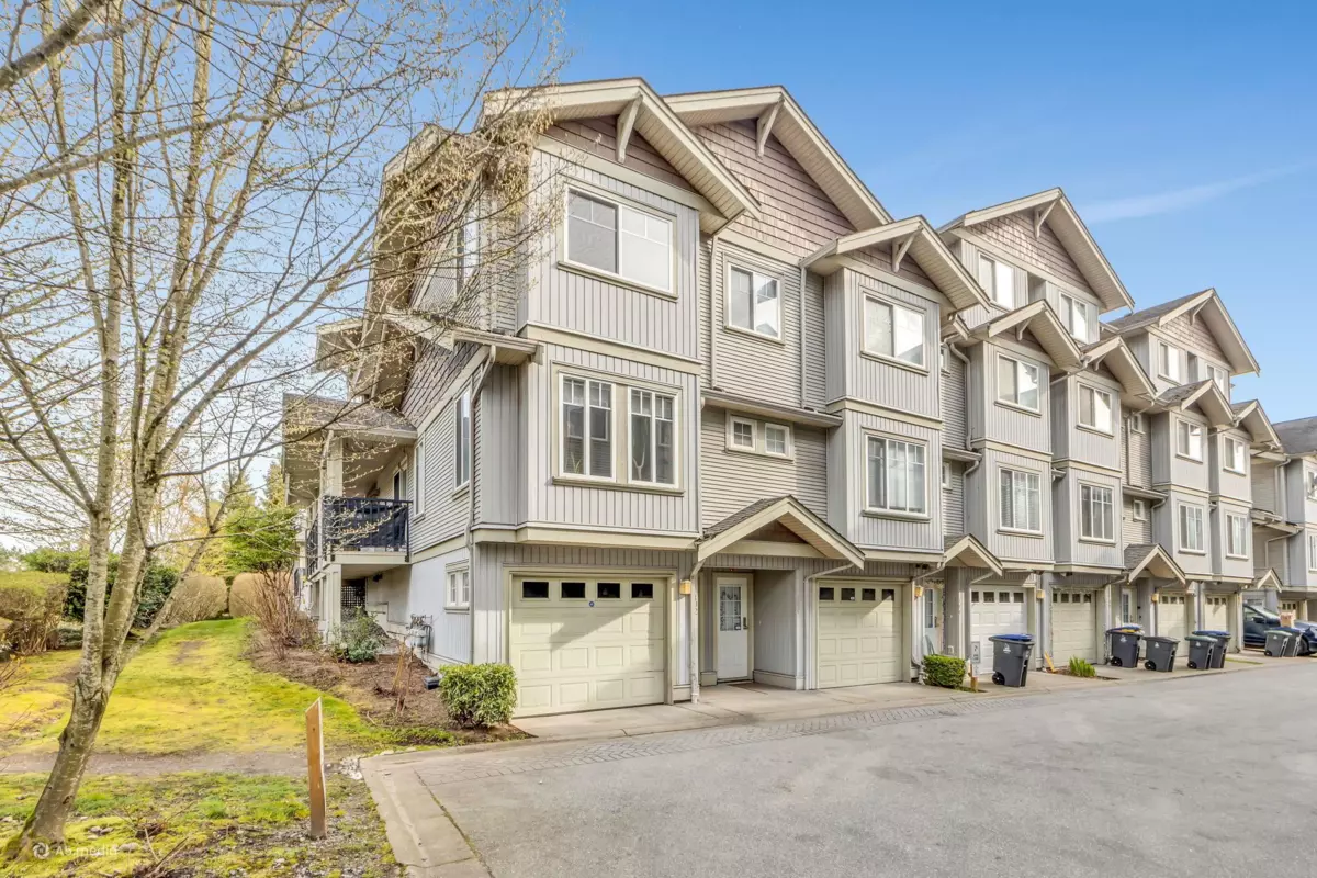 Exterior Rear Photo of 102 12040 68 Avenue, Surrey, BC