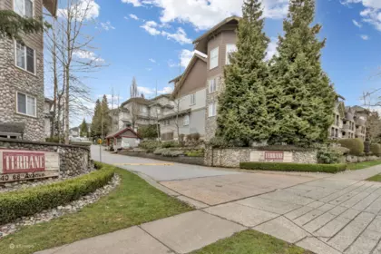 102 12040 68 Avenue, Surrey, BC, Surrey — Townhouse for sale