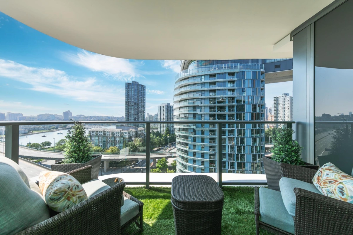 Living Room Photo of 1509 68 Smithe Street, Vancouver, BC