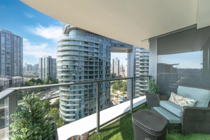Basement Recreation Room Photo of 1509 68 Smithe Street, Vancouver, BC