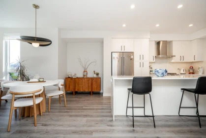 Kitchen Island Photo of 7 50 Seaview Drive, Port Moody, BC