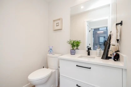 Walk-In Closet Photo of 7 50 Seaview Drive, Port Moody, BC