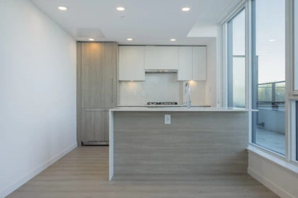 Kitchen Island Photo of 2204 10333 133 Street, Surrey, BC