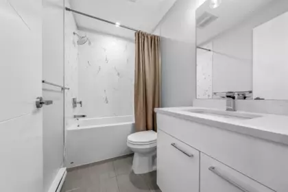 Mudroom Photo of 208 20175 53 Avenue, Langley, BC