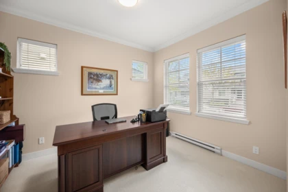 Powder Room Photo of 18990 67a Avenue, Surrey, BC