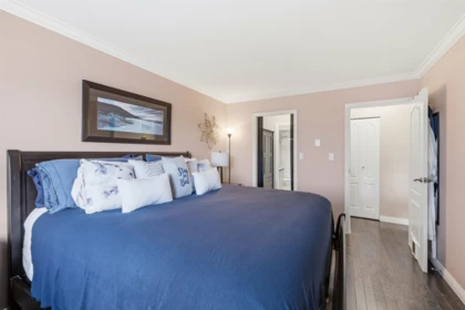 Basement Recreation Room Photo of 302 33165 Old Yale Road, Abbotsford, BC
