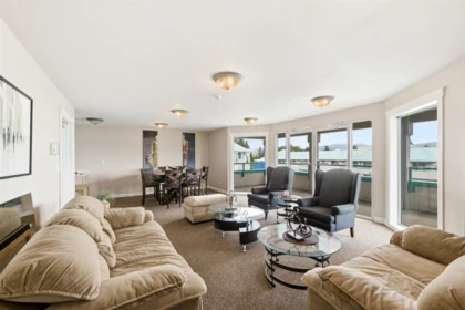 Outdoor Patio Photo of 302 33165 Old Yale Road, Abbotsford, BC