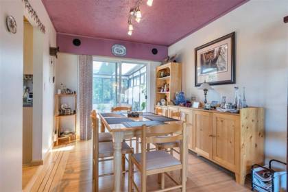 Kitchen Photo of 5882 51 Avenue, Delta, BC