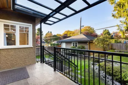 Hot Tub / Spa Photo of 3895 W 23rd Avenue, Vancouver, BC
