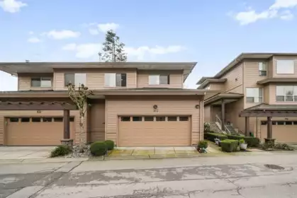 Hallway Photo of 103 16655 64 Avenue, Surrey, BC