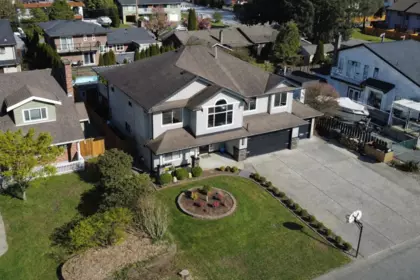 12000 189b Street, Pitt Meadows, BC, Pitt Meadows — Single Family Residence for sale