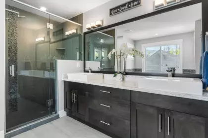 Garage Interior Photo of 10427 Woodrose Place, Rosedale, BC