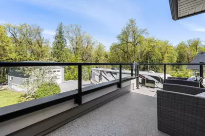 Staircase Photo of 10427 Woodrose Place, Rosedale, BC