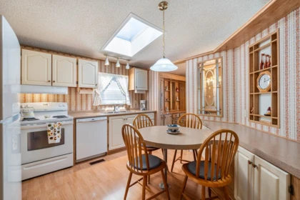 Guest Bathroom Photo of 20 145 King Edward Street, Coquitlam, BC