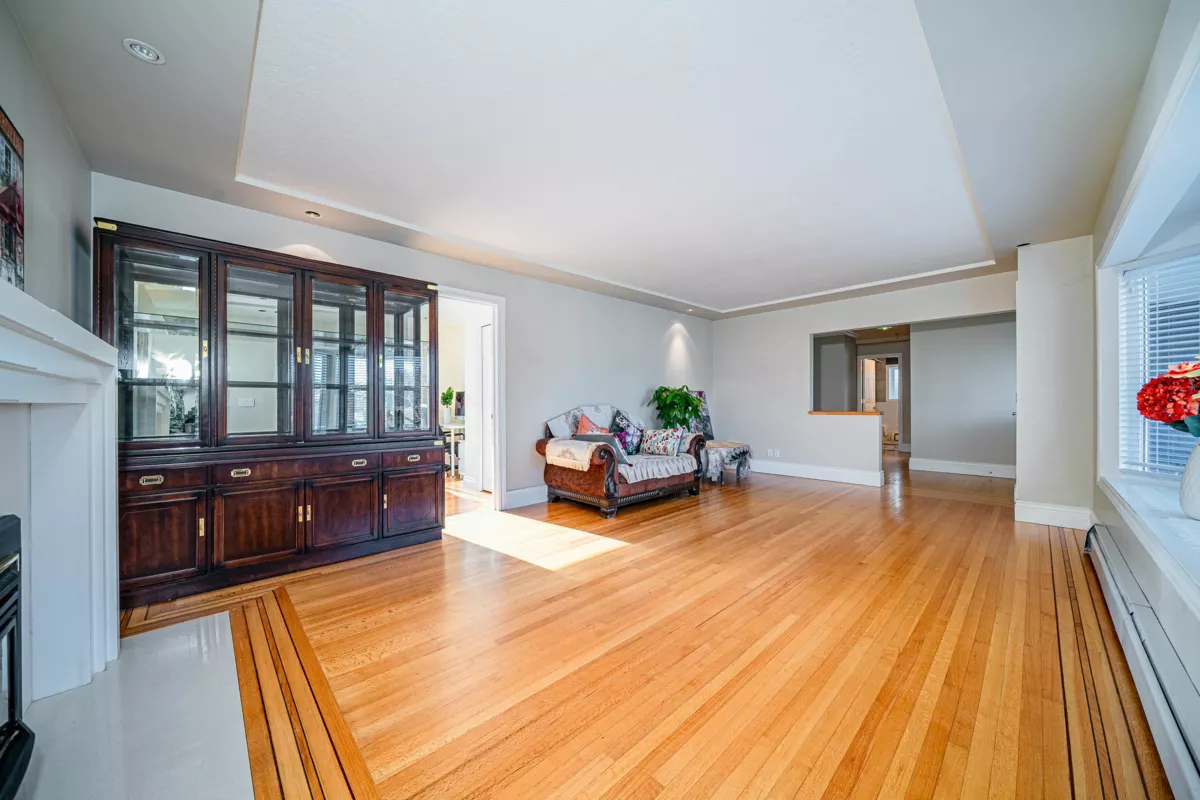 Living Room Photo of 4824 Fairlawn Drive, Burnaby, BC