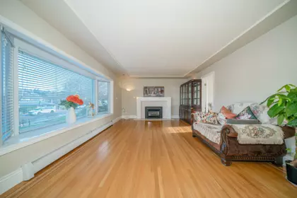 4824 Fairlawn Drive, Burnaby, BC, Burnaby — Single Family Residence for sale