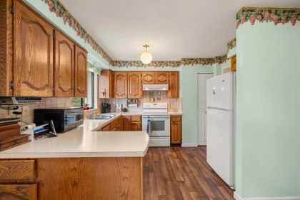 Breakfast Nook Photo of 9507 204b Street, Langley, BC