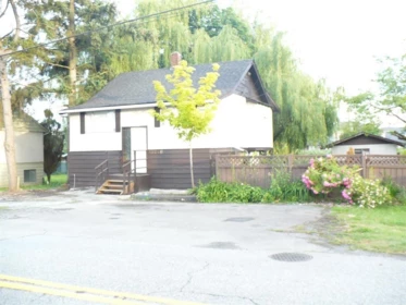 Kitchen Photo of 17440 58 Avenue, Surrey, BC