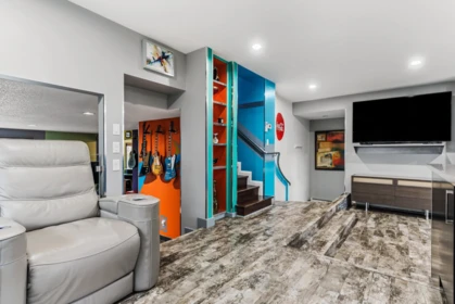 Basement Recreation Room Photo of 46237 Strathcona Road, Chilliwack, BC