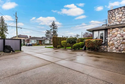 Primary Bedroom Photo of 46237 Strathcona Road, Chilliwack, BC