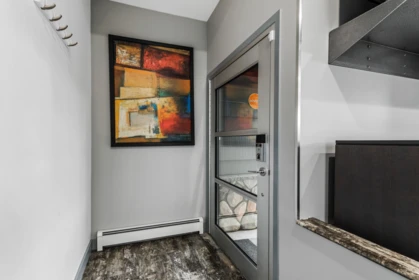 Walk-In Closet Photo of 46237 Strathcona Road, Chilliwack, BC