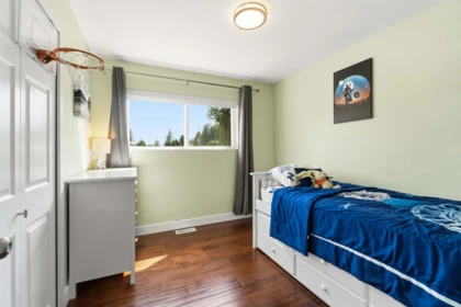 Bedroom 4 Photo of 1861 Chalmers Avenue, Port Coquitlam, BC
