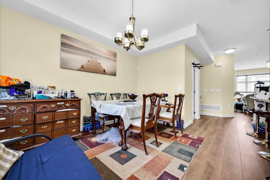Family Room Photo of 9 8567 204 Street, Langley, BC